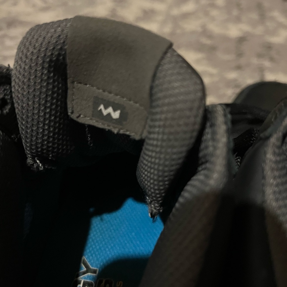 Skechers Light Up Kids Black High-Top Sneakers - Picture 6 of 7